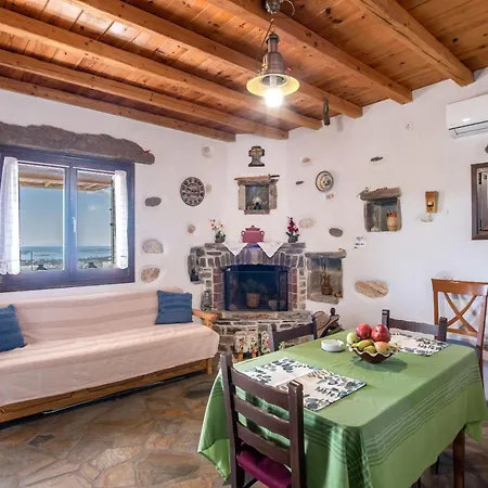 Savvas's Traditional House Paros Apartamento Moni Christou Dasous