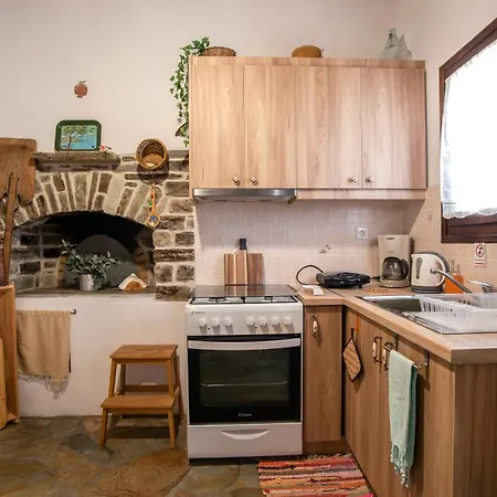 Savvas's Traditional House Paros Moni Christou Dasous